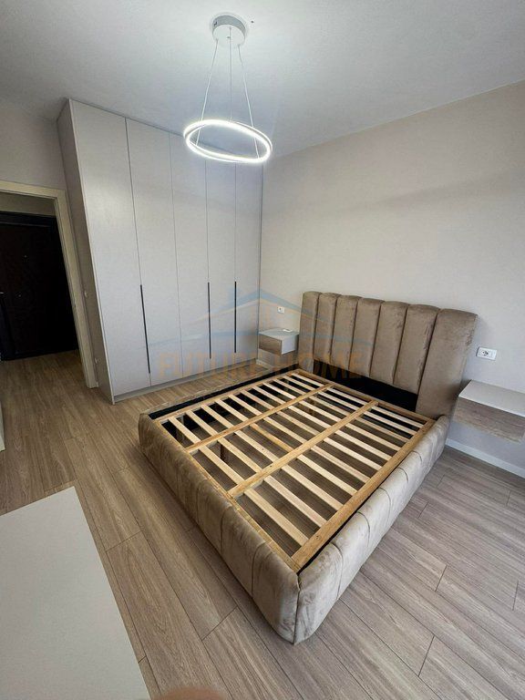 Shitet, Apartament 1+1, Unaza e Re