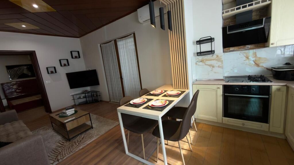 Vil  1+1 me qira Ish Parku