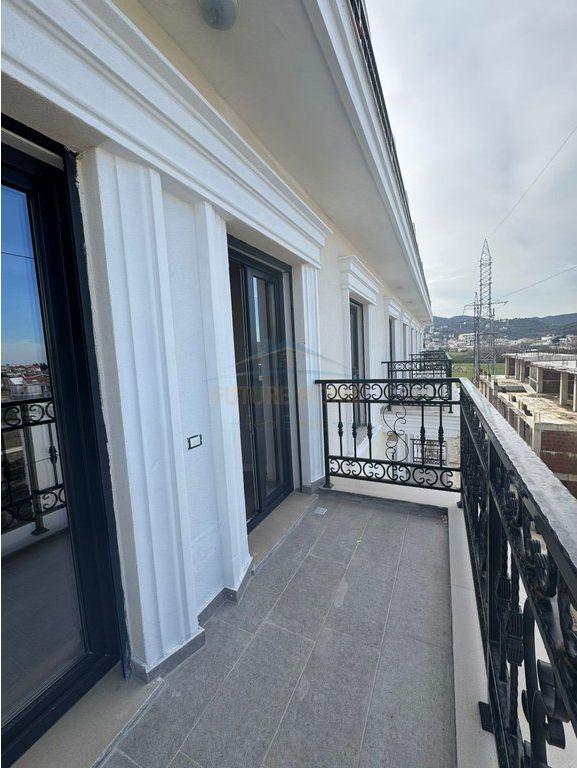 Shitet, Apartament 1+1, Sauk, Porta Tirana e Re, Tiranë.