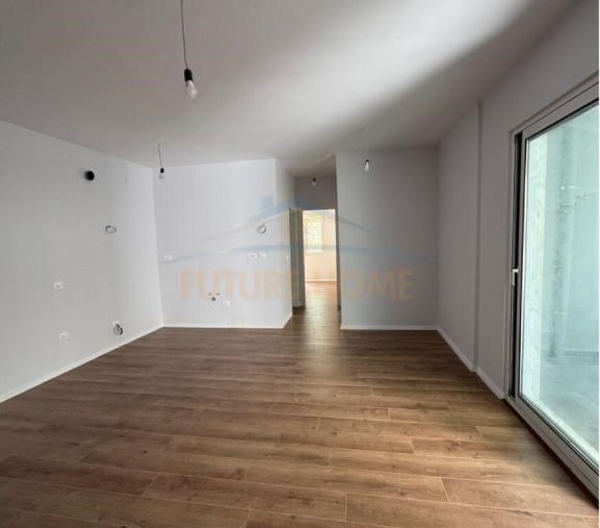 Shitet, Apartament 2+1+2, Rruga e Dajtit, Fresk