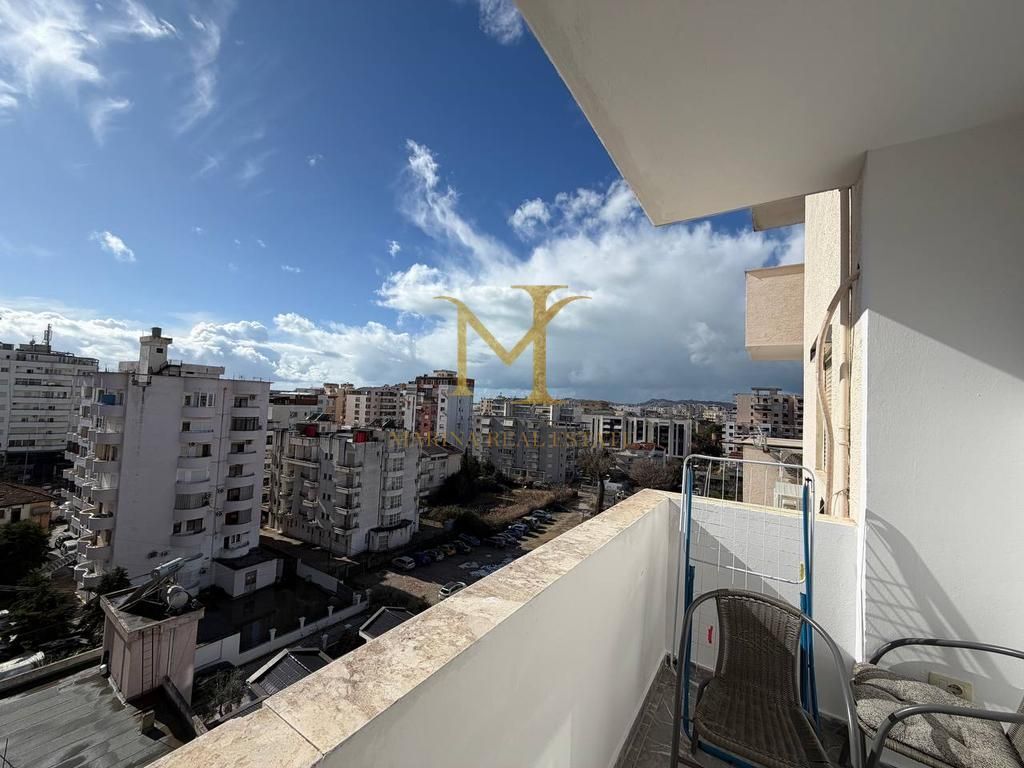 JEPET ME QERA APARTAMENT 1+1 NE PLAZH HEKURUDHA , DURRES !!