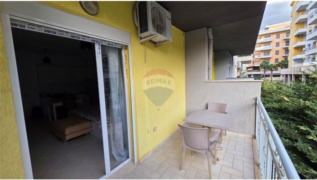 🏡 Studio for Sale near Marina Bay, Vlore