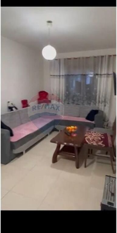 Apartament 2+1 per qira në Astir