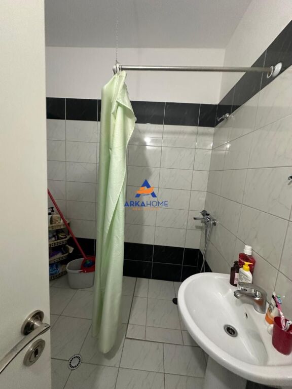 SHITET APARTAMENT 1+1+BALLKON "BRRYLI" 115.000 EURO