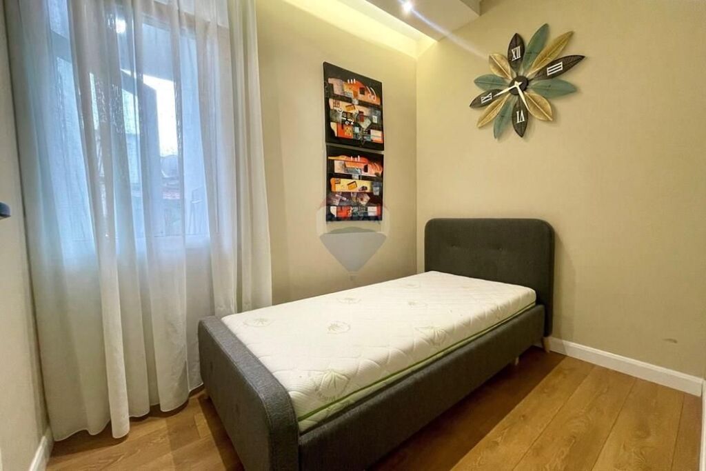 Apart 2+1 me qira te shkolla baletit