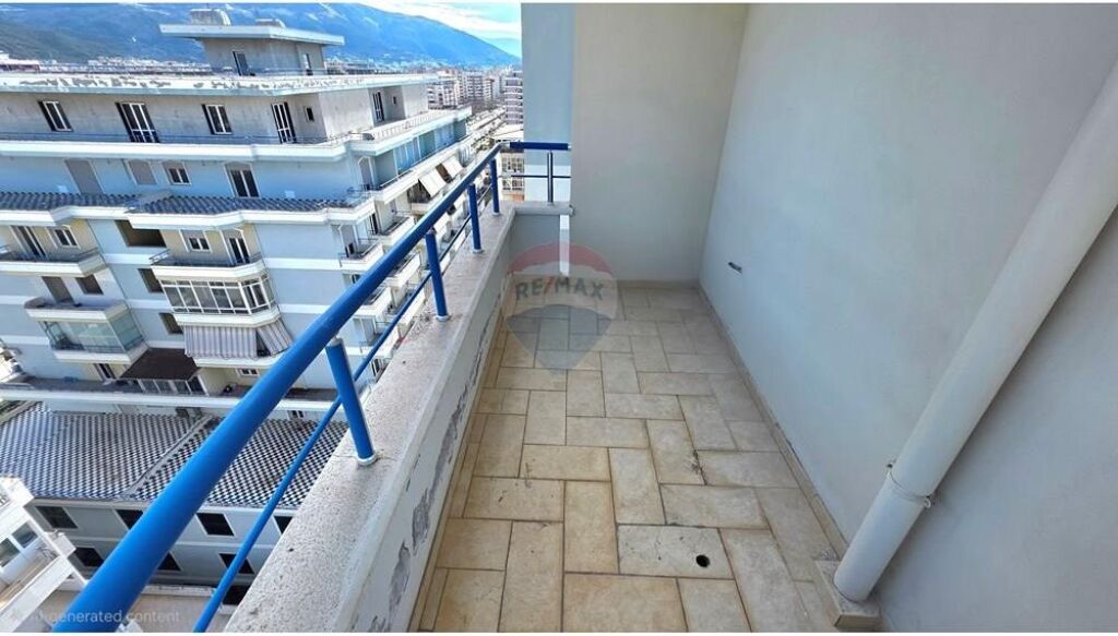 🏡 Shitet Apartament 2+1 në Transballkanike, Vlorë Pas Supermarket Haso