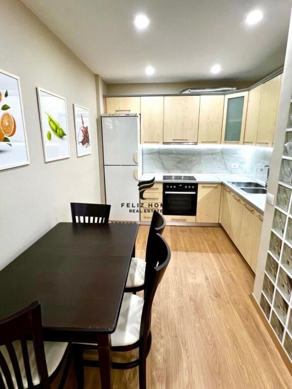 APARTAMENT ME QERA 1+1 BRRYLI 55.000 LEKE