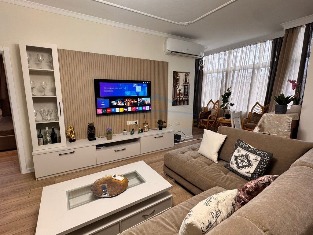 Rent, Apartment 3+1+2, Bulevardi B.Curri, Tirana.