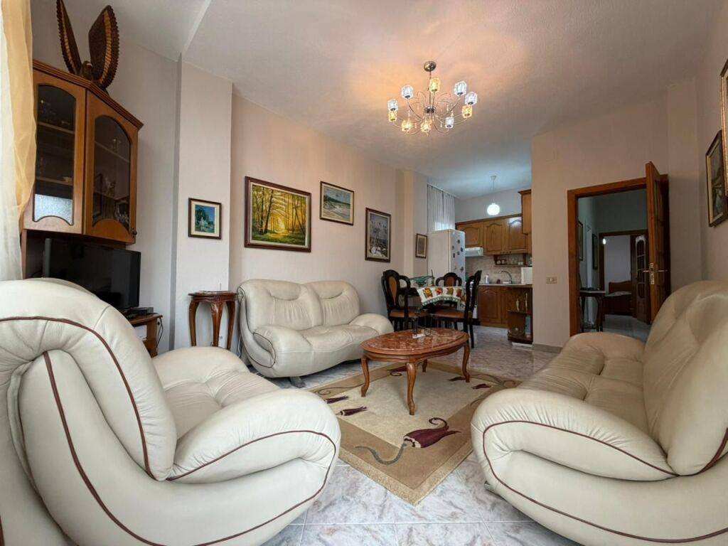 3+1 apartment for rent in Brryli!