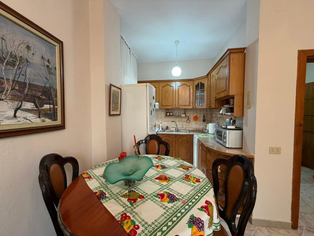 3+1 apartment for rent in Brryli!