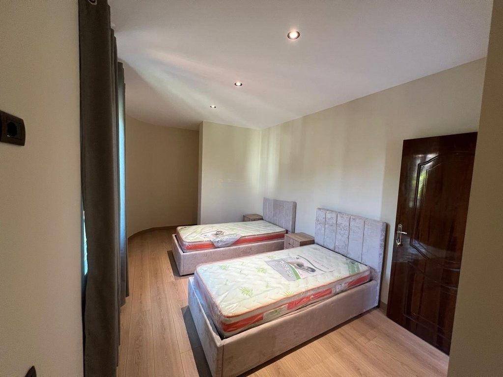 2+1 95m2 3° piano Ville Tedesche