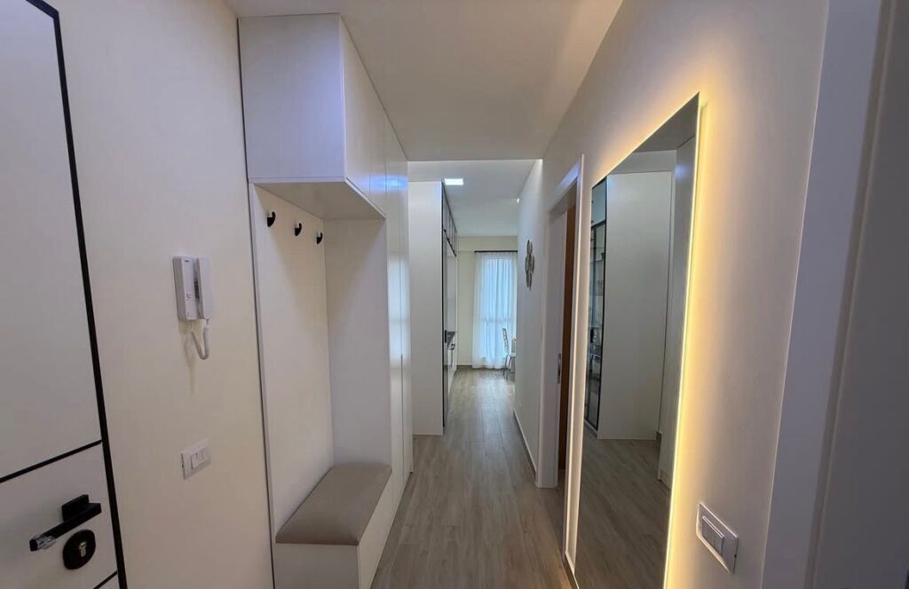 Apartment 1+1 for rent at 21-Dhjetori