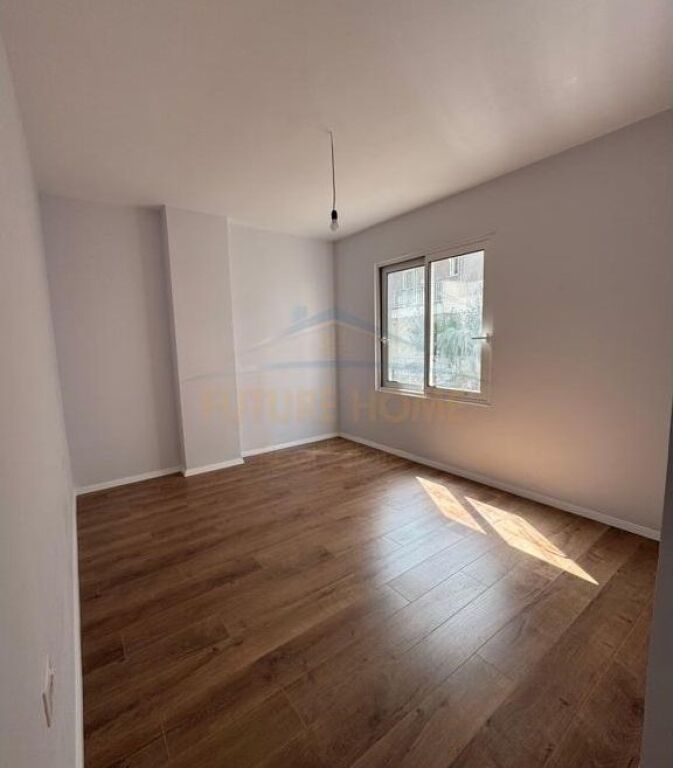 Shitet, Apartament 2+1+2, Rruga e Dajtit, Fresk