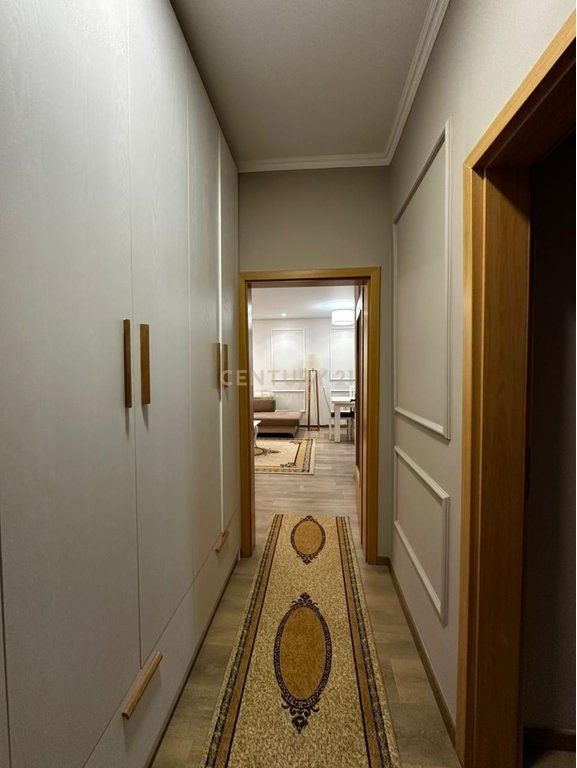 Apartament 2+1 me qira tek Liqeni i Thate