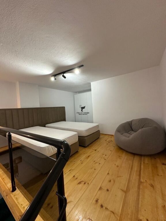 2 GARSIONERE ME QERA RRUGA DURRESIT 100.000 LEKE