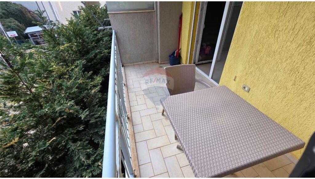 🏡 Studio for Sale near Marina Bay, Vlore