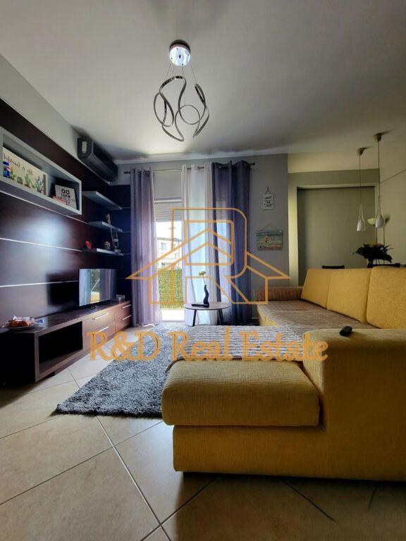 🏡 Apartament me Qera  – Rruga Kristaq Cipo, Ali Dem

