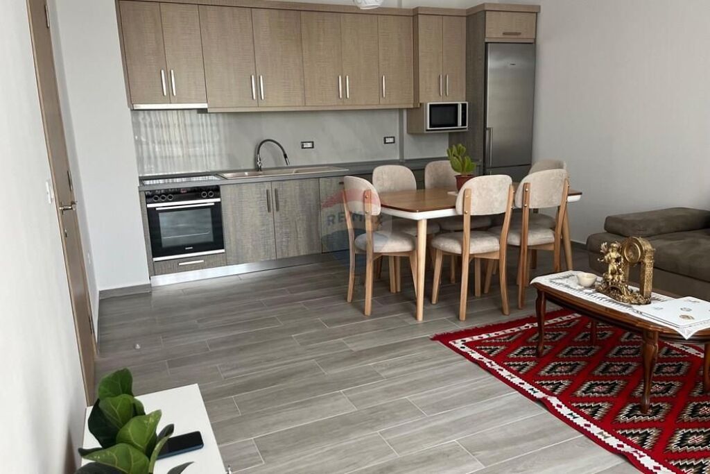 *APARTMENT 3+1+2 FOR RENT AT *5 MAY*