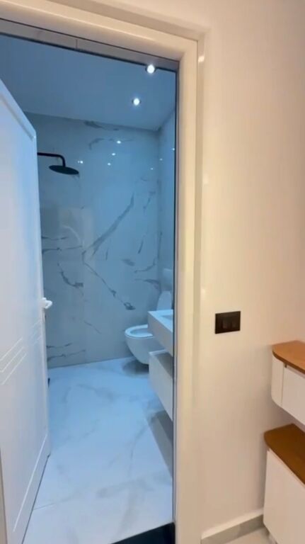 Appartamento in affitto Lungomare Vlore 800€