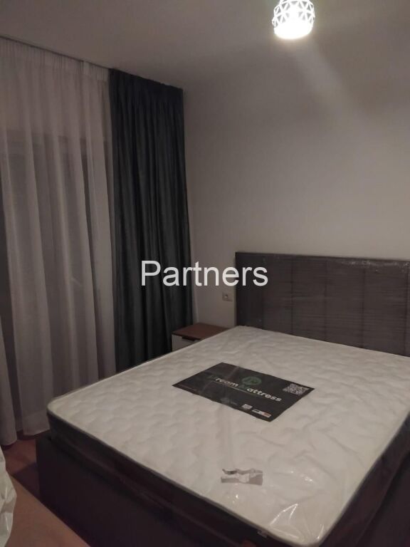 Apartament 1+1 me qira Univers City