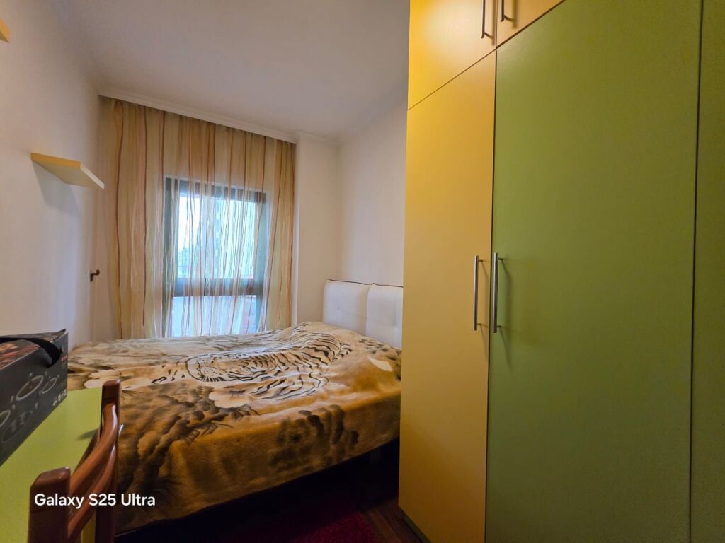 Jepet me qira apartament 2+1