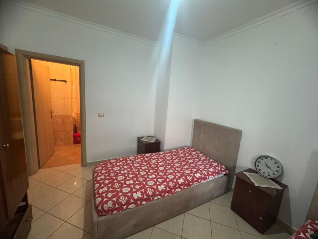 In Affitto – Appartamento 2+1 ad Astir (bar Artisti) !