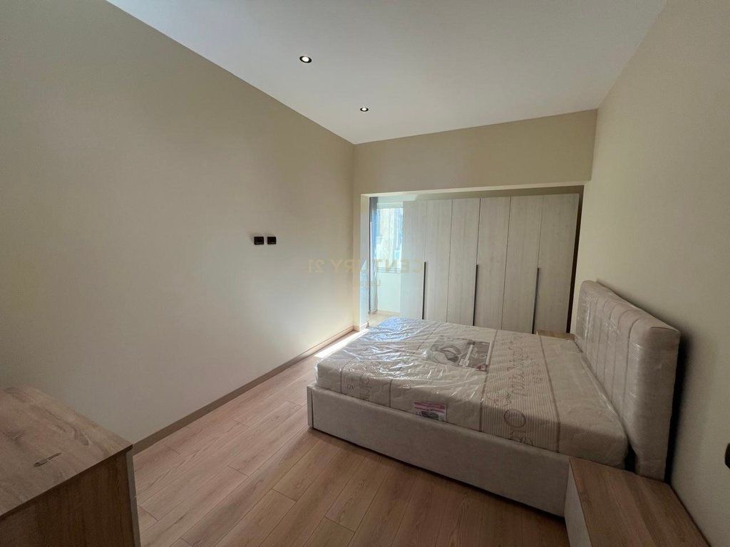 Jepet apartament 2+1 me qira Prane Vilave Amerikane.