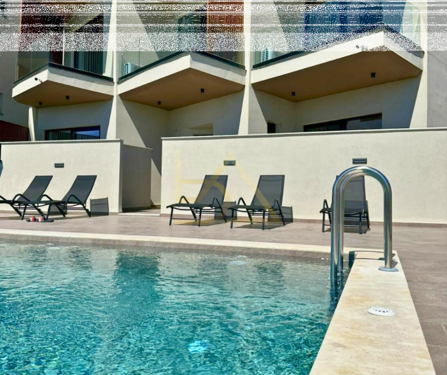 Shitet Apartament – Ksamil