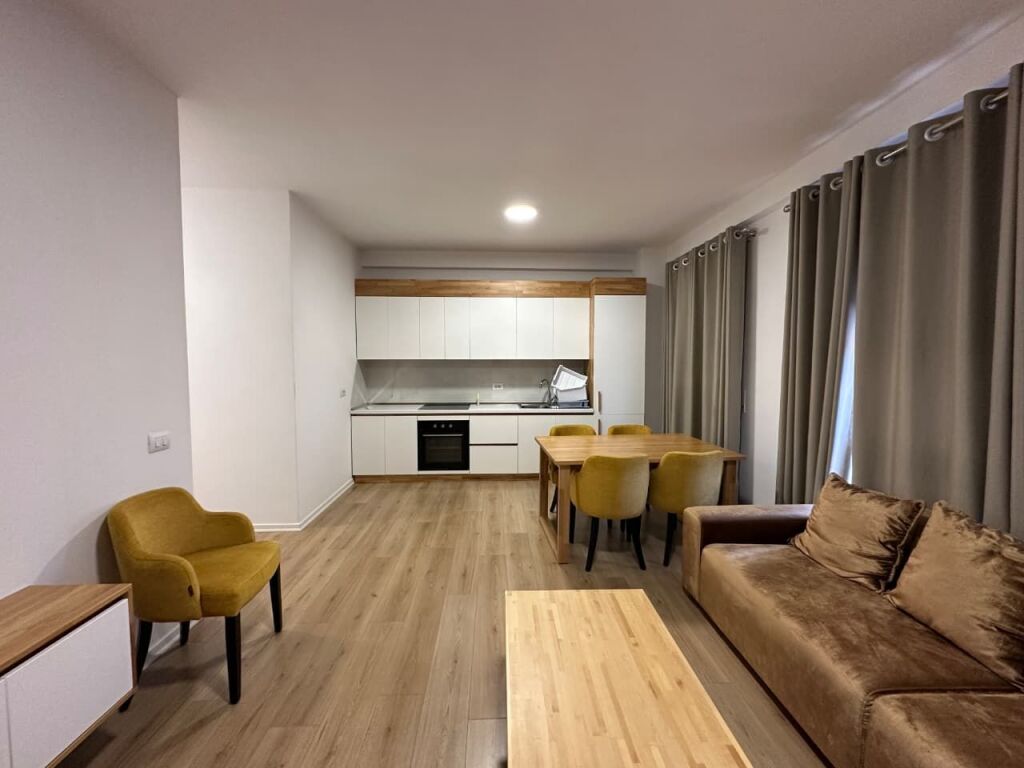 📌 APPARTAMENTO 3+1+DEPOSITO IN VENDITA – RESIDENZA ERLI, PORCELAN 📍