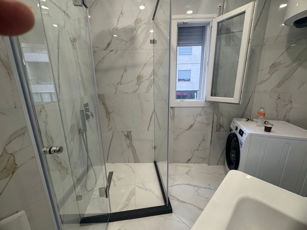 Apartament 2+1 me qira ne Vlore,  te Golden Gym