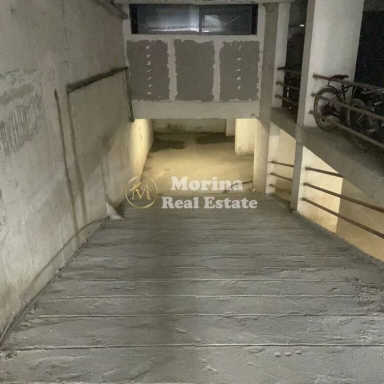 Vendita | Garage | Via Asim Vokshi | 22000 €