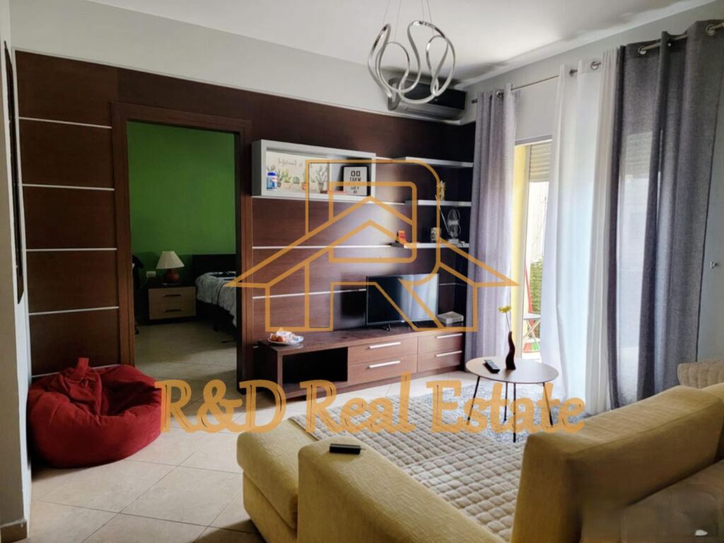 🏡 Apartament me Qera  – Rruga Kristaq Cipo, Ali Dem
