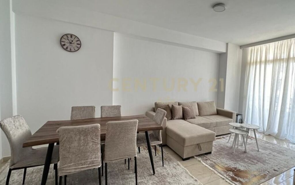 Jepet me qera apartament 2+1