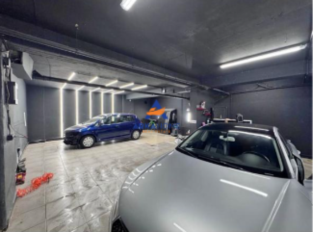 SHITET BIZNES DETAILING PËR MAKINA 90M2 "ASTIR, NELA 5" 5.500 EURO (I DISKUTUESHEM)