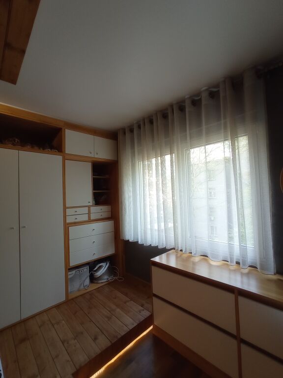 Garzoniere e Shkelqyer për Shitje në Myslym Shyri