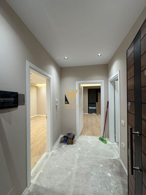 UFFICIO 64 M2 IN AFFITTO PRESSO URBAN GATE, ASTIR 450 EURO