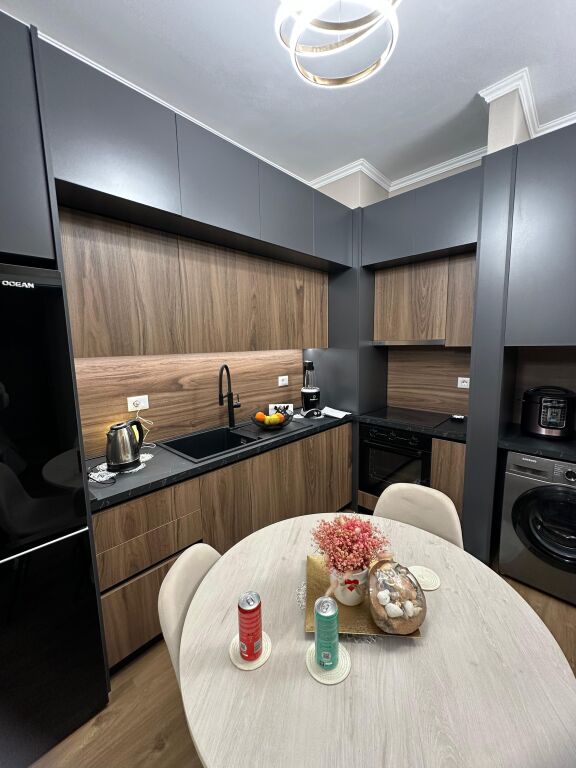 🏢 Affittasi appartamento 1+1 – Residenza Kadiu, Ali Demi