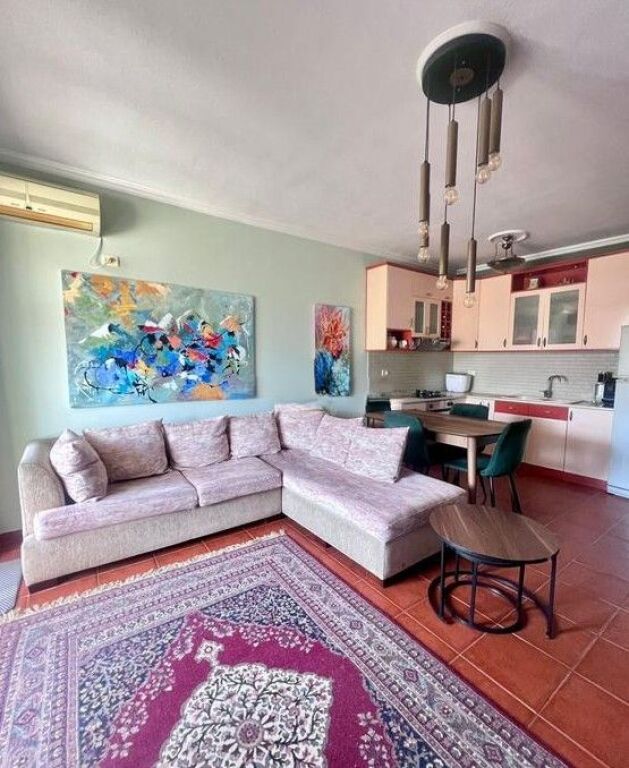 Apartament 1+1 Me Qira pranë Concordit, te Rruga 5 Maji