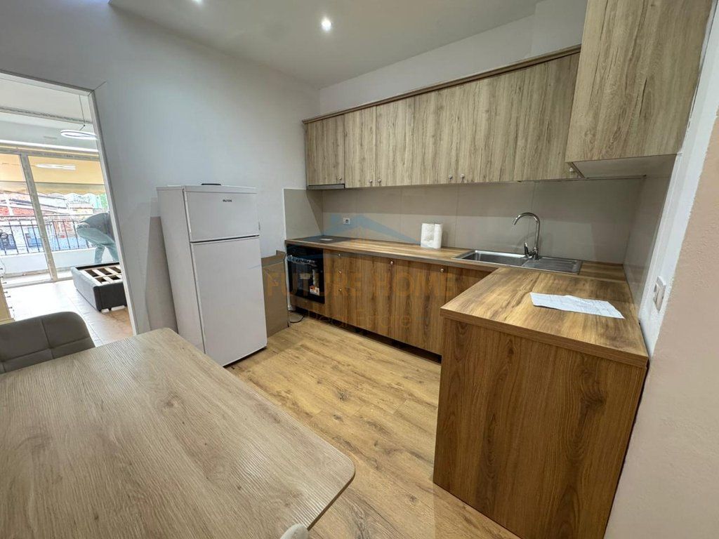 Rent, Apartment 1+1, Myslym Shyr, Tirana. Empire64606