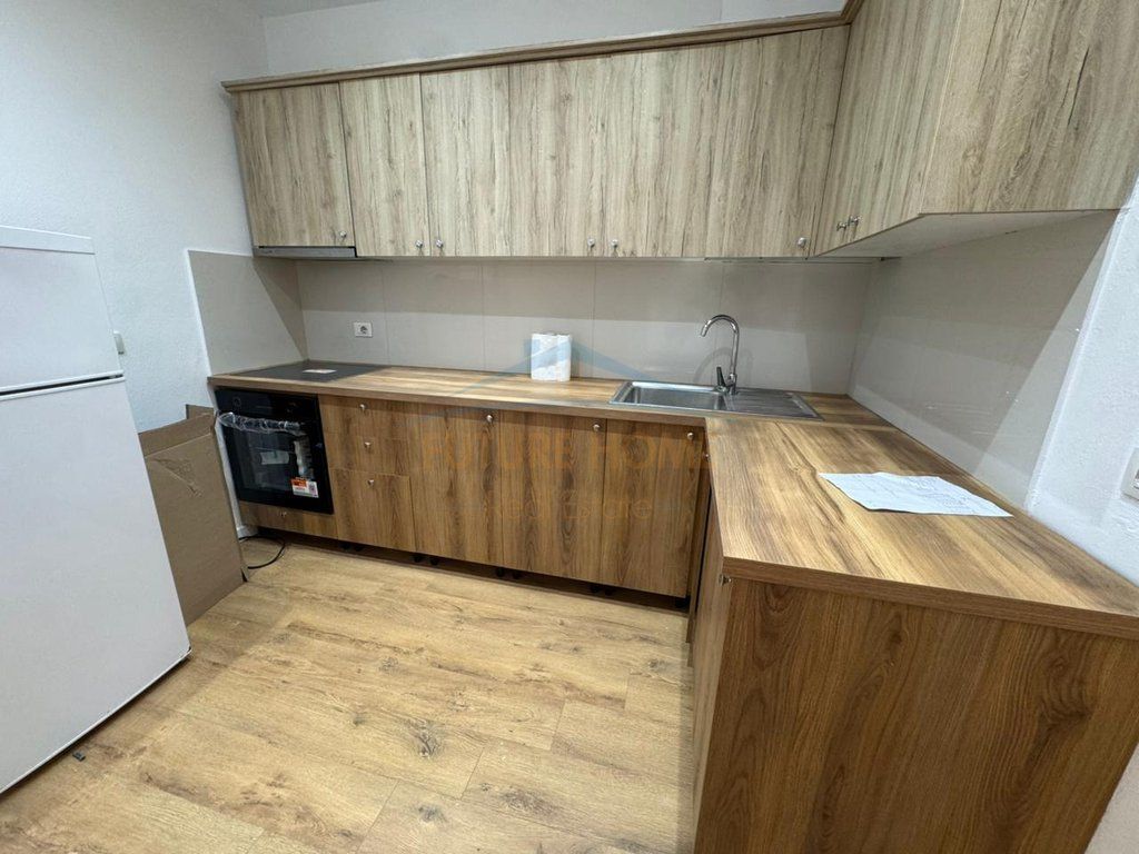 Rent, Apartment 1+1, Myslym Shyr, Tirana. Empire64606