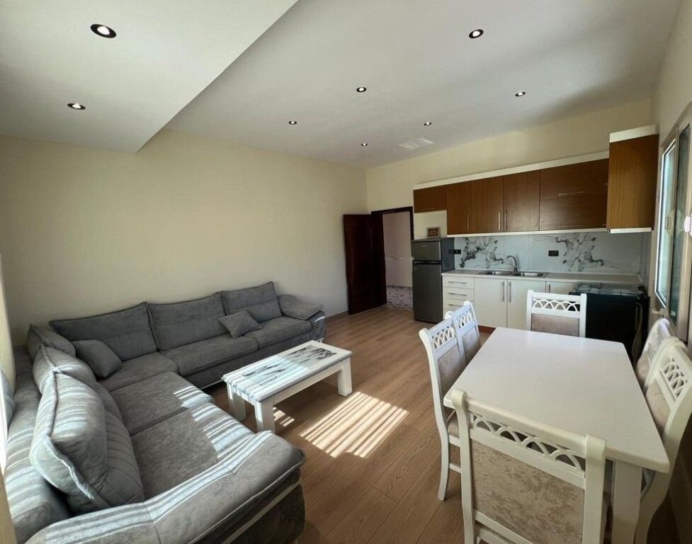 Jepet apartament 2+1 me qira Prane Vilave Amerikane