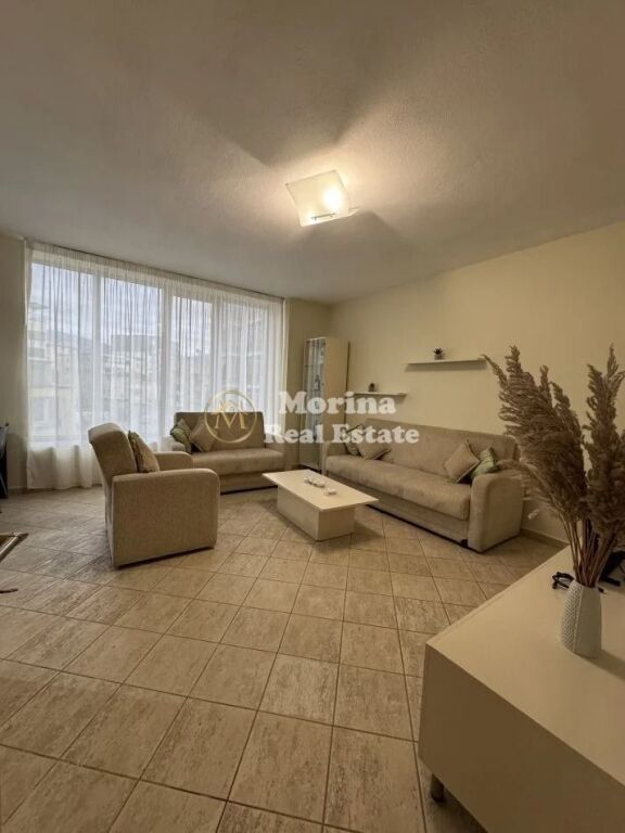 Qera | Apartament 1 + 1 | Tregu Elektrik | 550 €/muaj