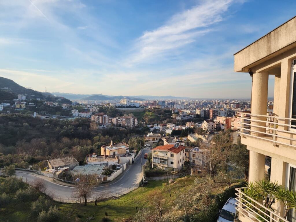 Duplex 3+1 For Sale📍 Rez.Kodra e Diellit I / 3+1+2wc &amp; 2 balconies &amp; storage* 121 m2 total (Furnished) 260K 🔥🔥