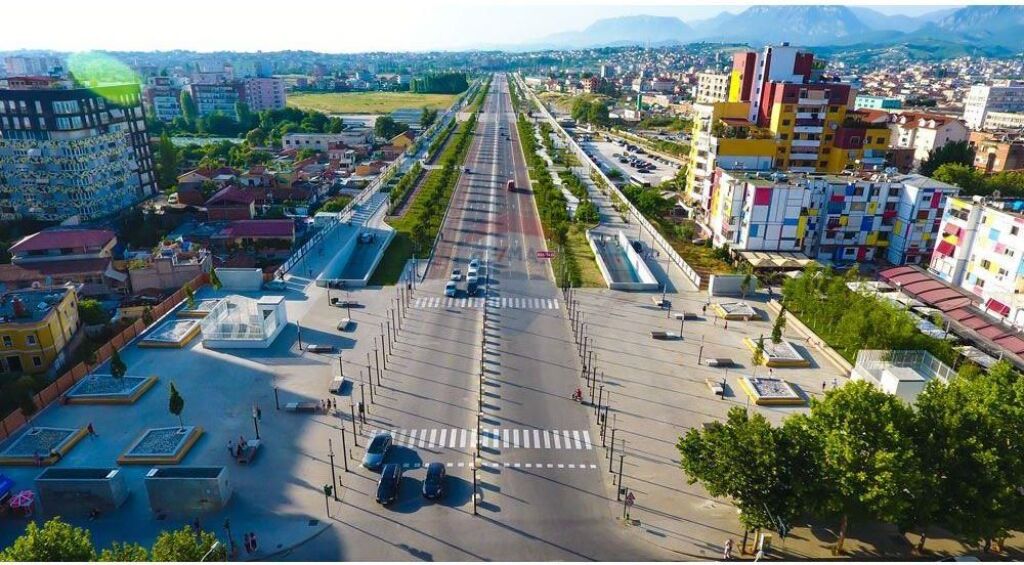 Apartment for sale 3+1+2 at New Boulevard!!