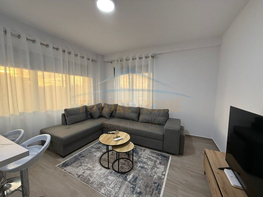 Rent, Apartment 2+1+2+Parking Space, New Bazaar, Tirana