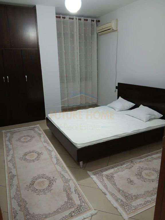 Rent, Apartment 2+1+2, Center, Tirana