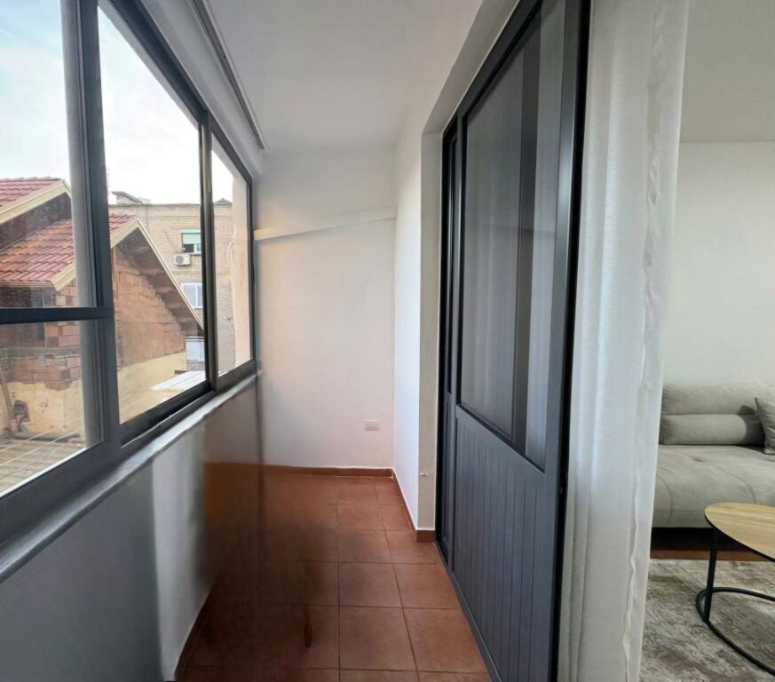 Apartament 2+1 per qera , Xhamia e Tabakeve!
