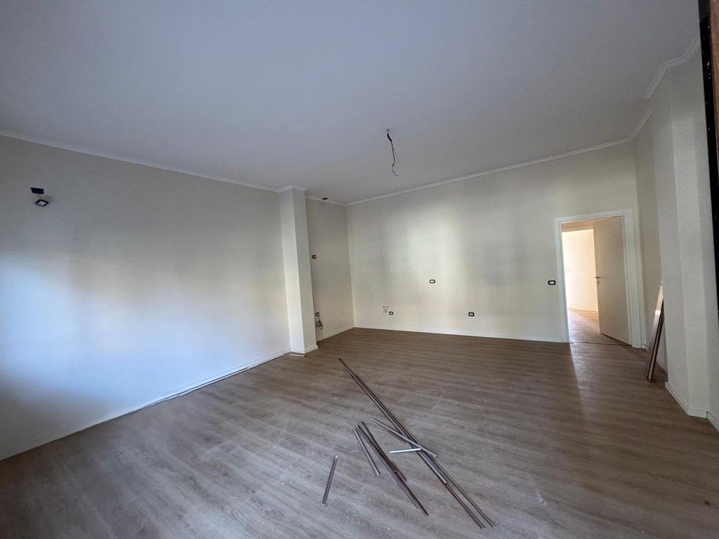 Apartament 2+1+2 Për Shitje në Fresk, Tiranë - 127,200€ | 106 m²