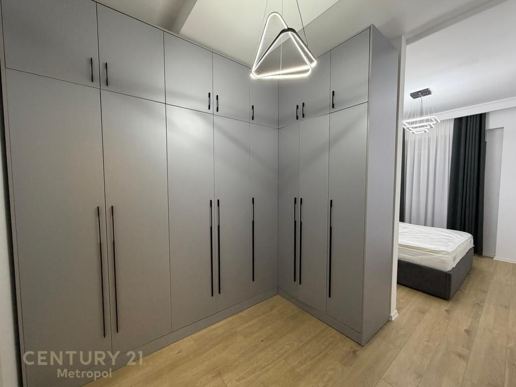 Appartamento moderno 2+1+2 in affitto nel Edificio Siri 2, Via Siri Kodra