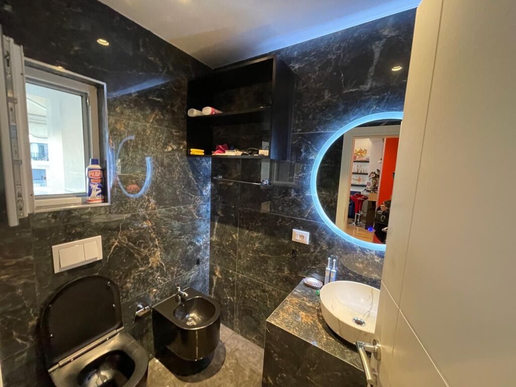 Ofrohet apartament 1+1 per qira rruga e kosovareve